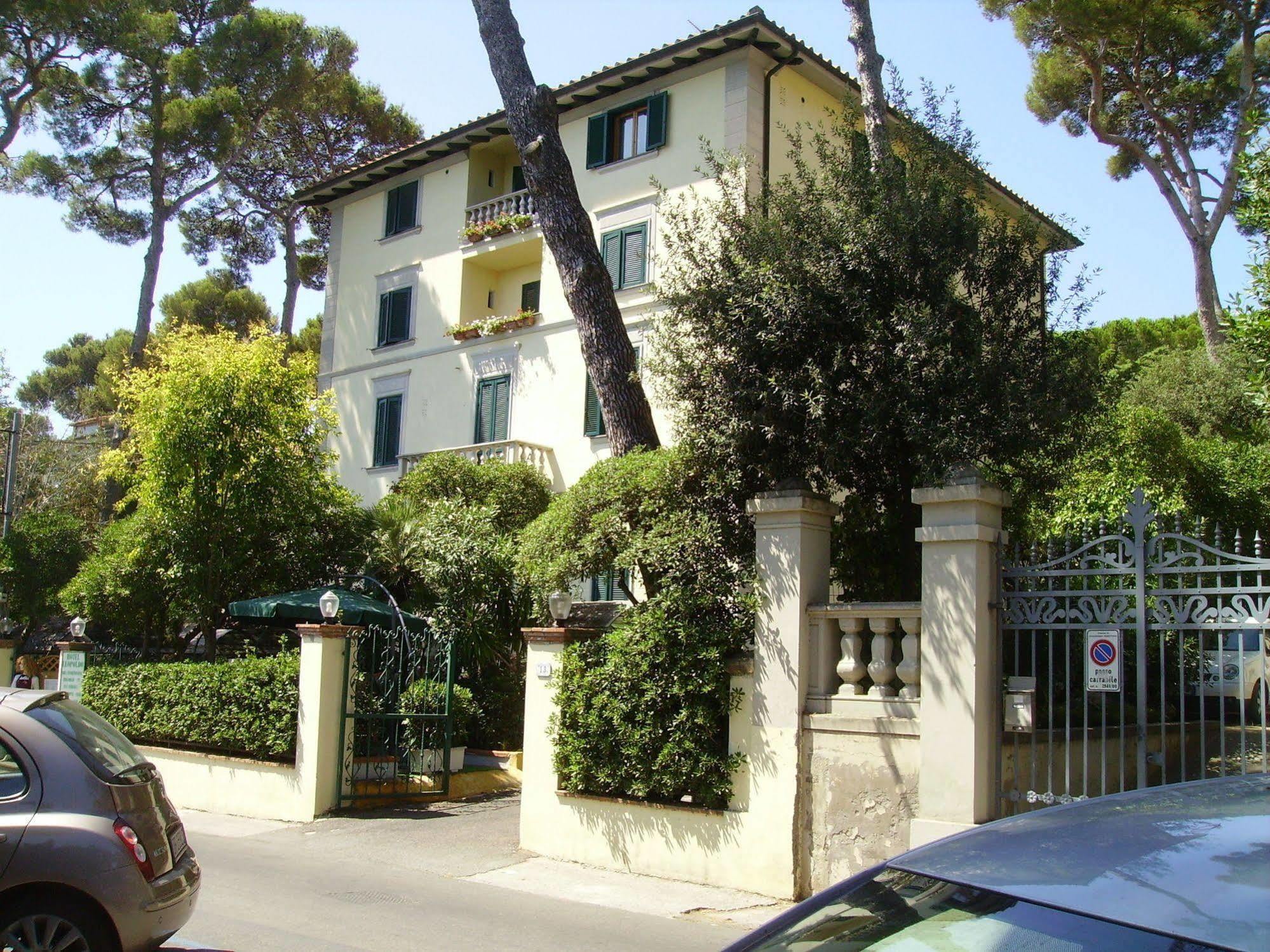 Hotel Leopoldo Castiglioncello Exterior photo